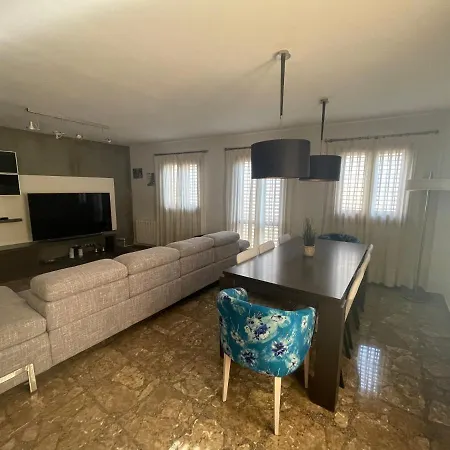 “la Estacion” Agradable, Comoda E Independiente. Holiday home