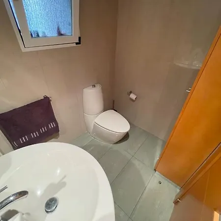 “la Estacion” Agradable, Comoda E Independiente. Holiday home Quart De Poblet