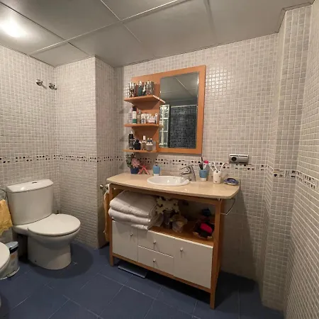 “la Estacion” Agradable, Comoda E Independiente. Holiday home Quart De Poblet