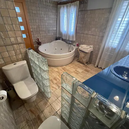 Holiday home “la Estacion” Agradable, Comoda E Independiente.